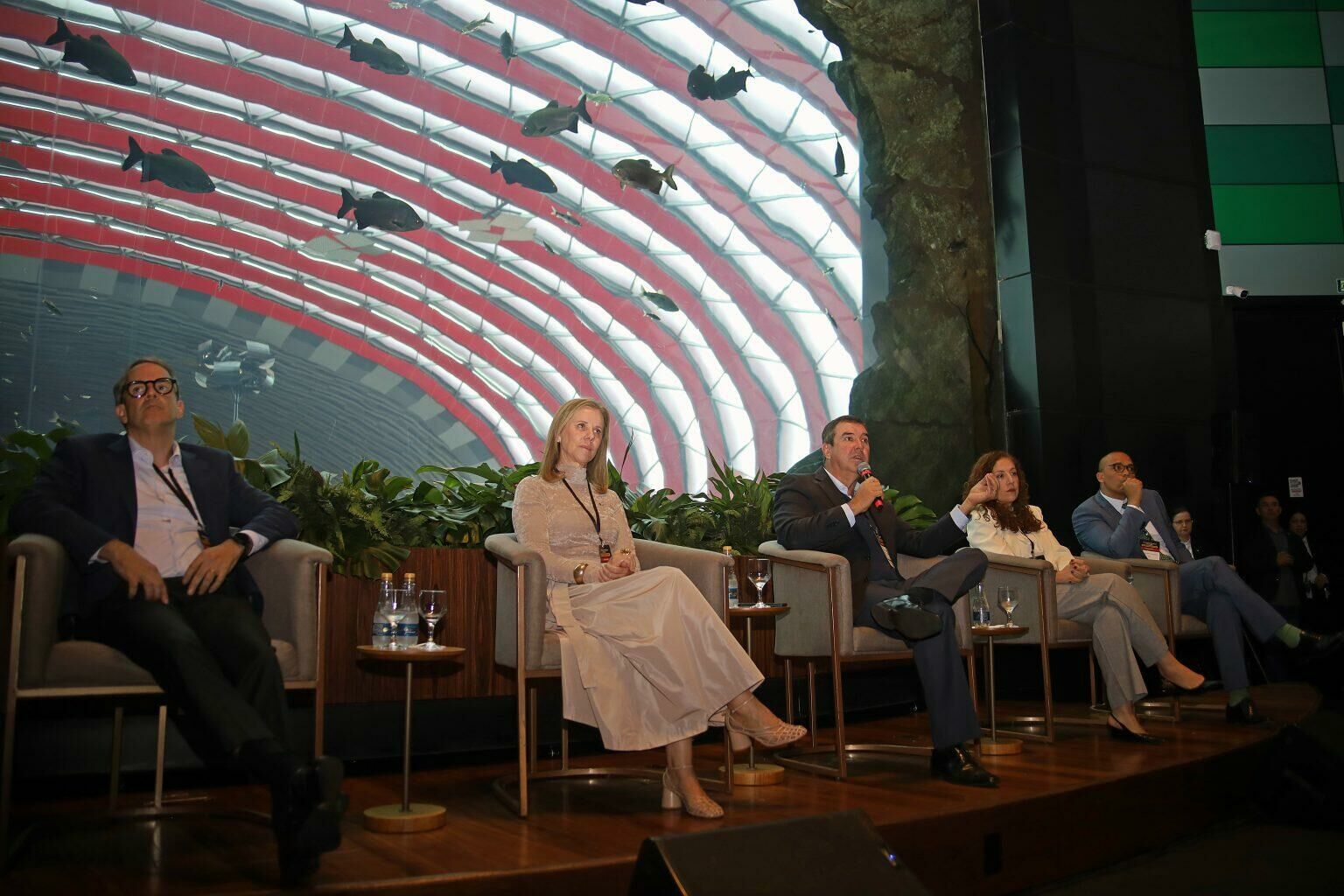 Imagem de compartilhamento para o artigo Parcerias com iniciativa privada colocam MS como referência nacional em investimentos da MS Todo dia